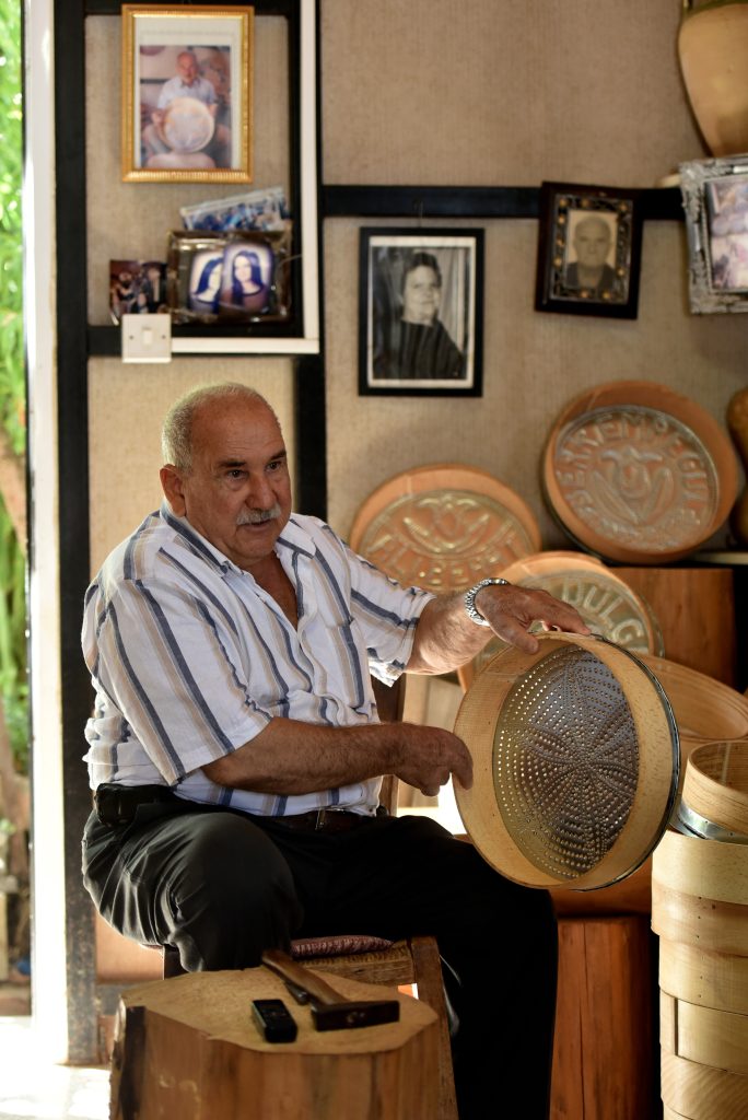 Kıbrıs’ın son galbur ustası: Hüseyin Burat