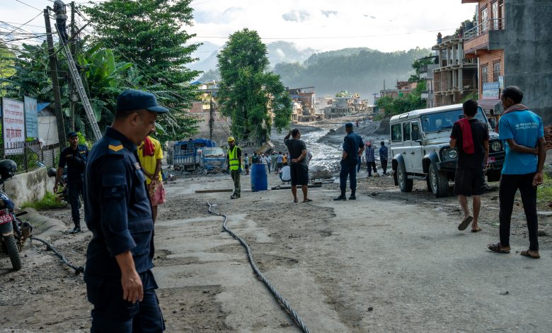 Nepal’deki sel felaketi: Ölenlerin sayısı bini, kayıp sayısı üç bini aştı