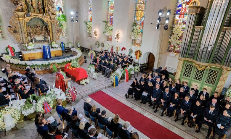 Norveç Kralı 5. Harald için Oslo'da cenaze töreni düzenlendi