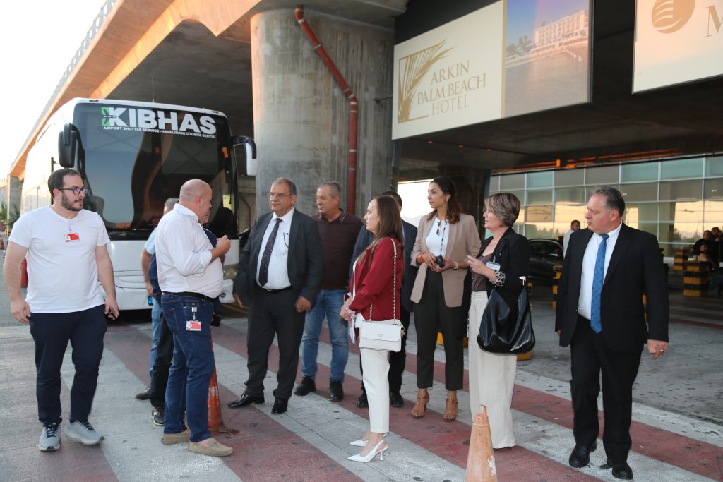 Sucuoğlu, Ercan Havalimanı’nda incelemelerde bulundu
