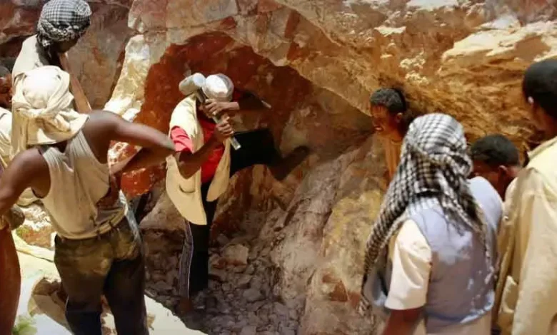 Sudan'da altın madeninde meydana gelen göçükte en az 67 kişi hayatını kaybetti