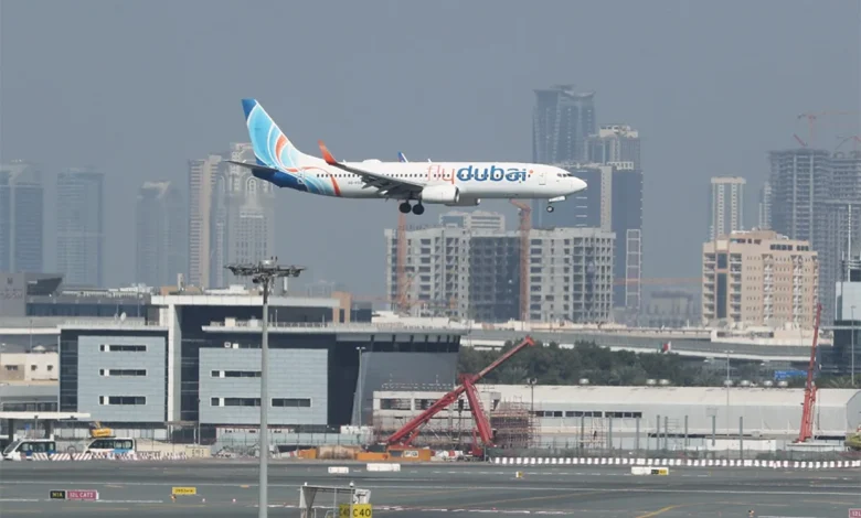 Suudi Arabistan'a inen Flydubai uçağındaki yaralı 2 pilot hastaneye kaldırıldı