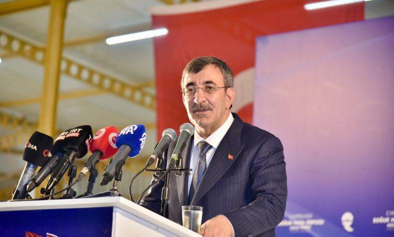Yılmaz: "Üreticiler için kredi ve yeni destek programları üzerinde çalışıyoruz"