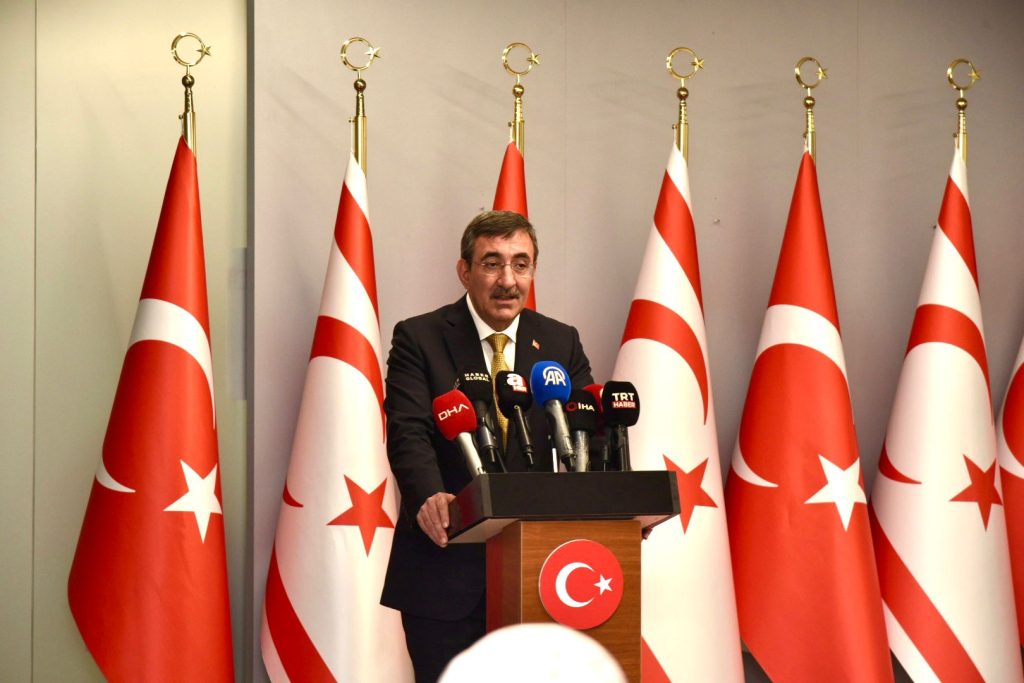 Yılmaz ve Üstel’den ortak basın açıklaması… Yılmaz : “1 kişinin daha naaşına ulaşıldığı bilgisini aldık”