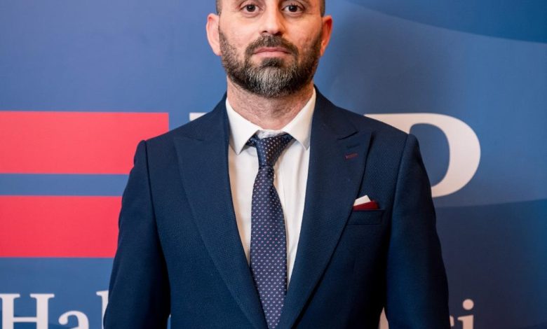 Akbaşak: “Tam gün eğitim için öğrencilere sağlıklı öğün imkânı sağlanmalı”
