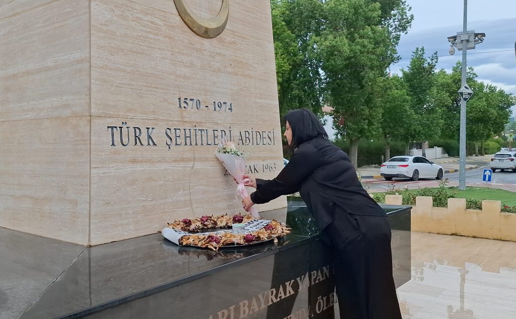 Aysan Özcezarlı, eşinin ölümünün yedinci yılında açıklama yaptı