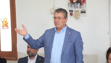Başbakan Üstel bazı Karpaz köylerini ziyaret etti
