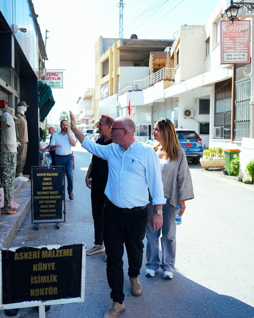 CTP Güzelyurt Belediye Başkan adayı Kansoy bazı daireleri ziyaret etti