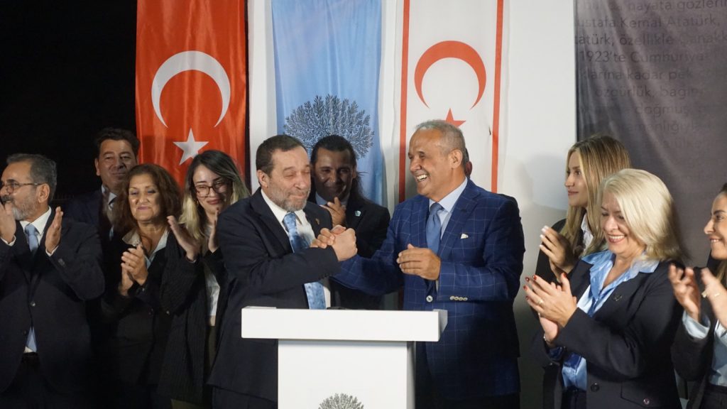 Denktaş: “Reklama çıkacak imkânımız yok ama insan içine çıkacak yüzümüz var”