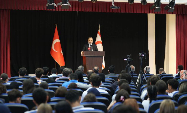 Diyanet İşleri Başkanı Arpaguş, Hala Sultan İlahiyat Koleji’ni ziyaret etti