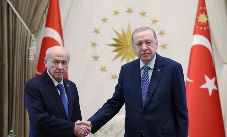 Erdoğan, Bahçeli ile görüştü