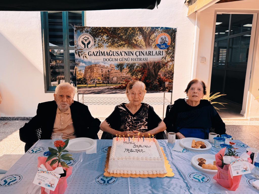 Gazimağusa’da yaşlılara doğum günü etkinliği