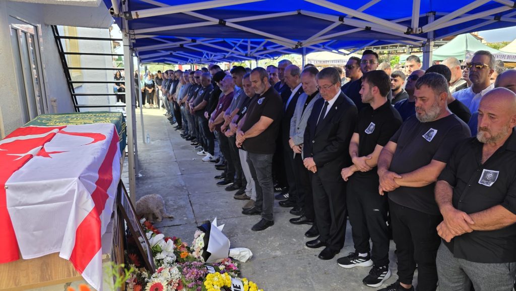 Gemi faciasında hayatını kaybeden Süleyman Erdoğan, Esentepe’de son yolculuğuna uğurlandı