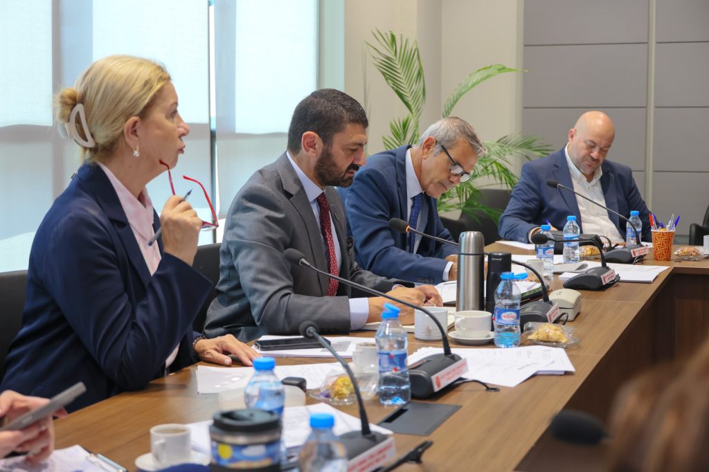 Gemi Faciasını Araştırma Komitesi toplandı