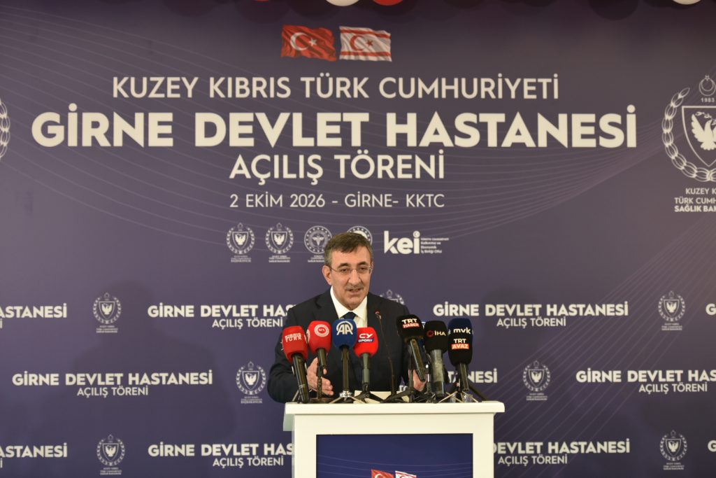 Girne ve Güzelyurt devlet hastaneleri eş zamanlı olarak açıldı