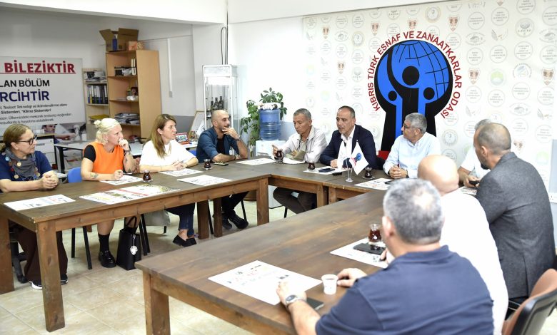Harmancı, esnaf ve ticaret odalarını ziyaret etti