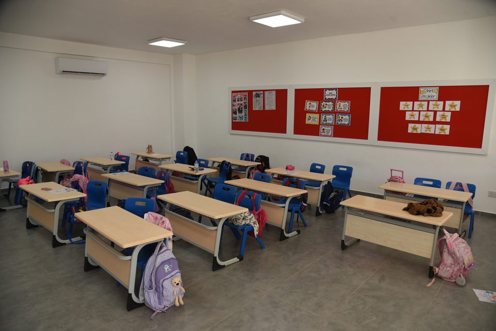 Haspolat Gülen Tüfekçi İlkokulu’nda yeni derslik binaları ve oyun parkı açıldı