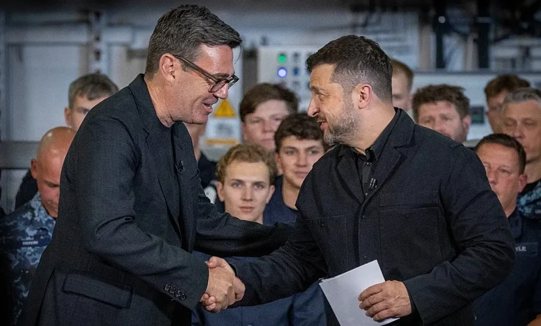 İngiltere Başbakanı Burnham ve Miliband, Ukrayna'ya desteğin süreceğini bildirdi