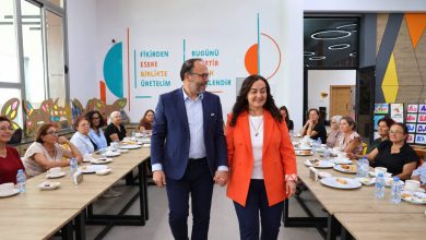 İskele Belediye Başkan adayı Sadıkoğlu kadın kursiyerlerle buluştu