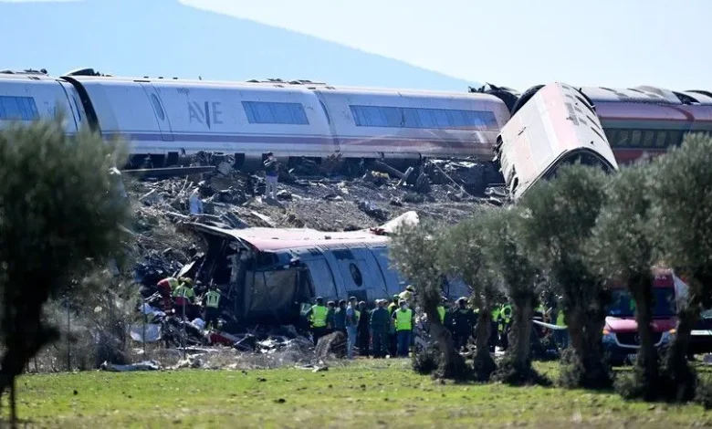 İspanya'da hızlı tren kazası: Ölü sayısı 68'e yükseldi