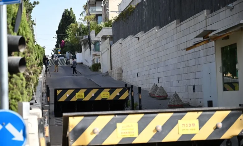 İsrail, Doğu Kudüs'teki İngiltere Konsolosluğu'nun faaliyetlerine son verildiğini açıkladı