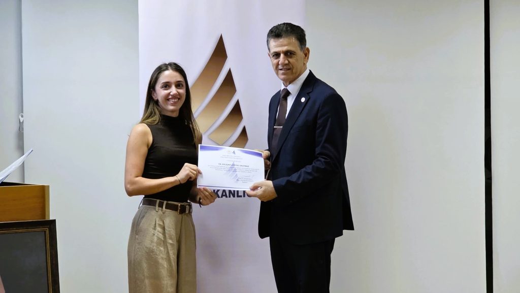KHK sınavlarında dereceye girenlere üstün başarı belgeleri verildi