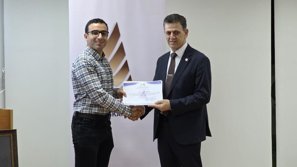 KHK sınavlarında dereceye girenlere üstün başarı belgeleri verildi