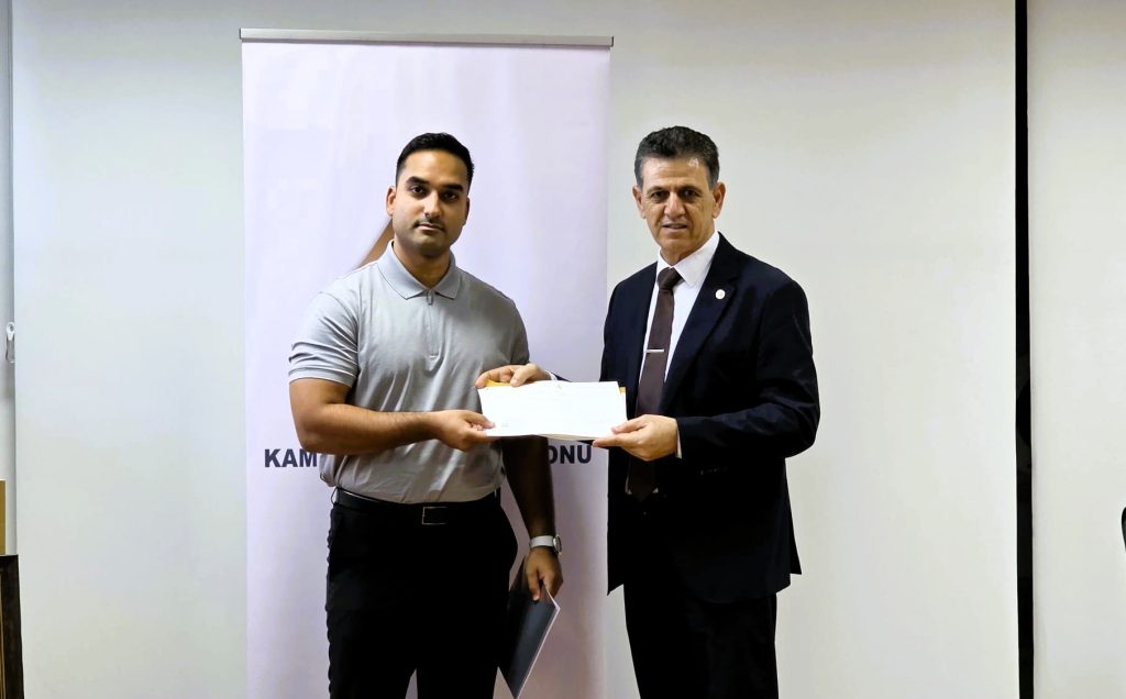 KHK sınavlarında dereceye girenlere üstün başarı belgeleri verildi