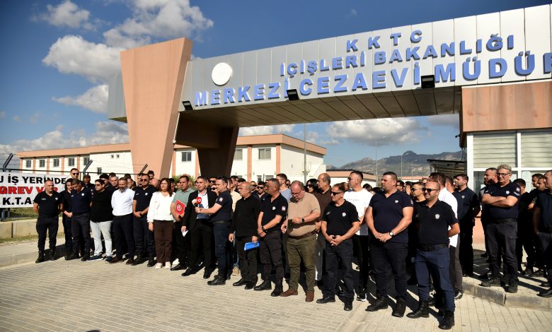 KTAMS Merkezi Cezaevi'nde grev başlattı