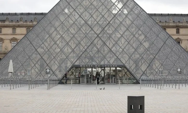 "Louvre Müzesi onarılmazsa kapılarını halka kapatmak zorunda kalacak" uyarısı...
