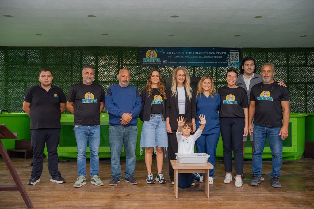 Meritta, altı deniz kaplumbağasını doğal yaşam alanına kavuşturdu