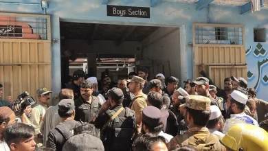 Pakistan'da okulun çatısı çöktü: 27 öğrenci ve bir öğretmen öldü
