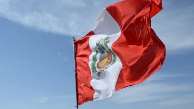 Peru’da sol parti adayı Hitler Mussolini Simeón Flores belediye başkanlığı seçimini kazandı