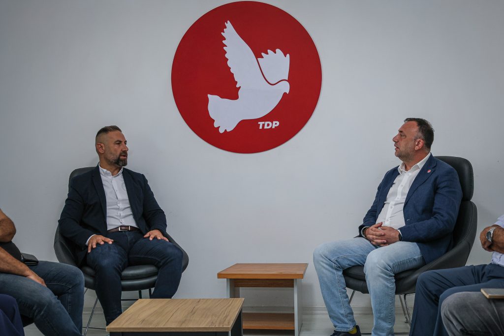 TDP, KTÖS heyetini kabul etti