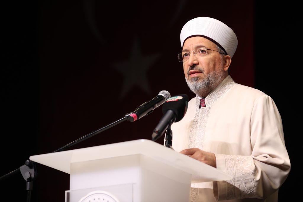 Türkiye Diyanet İşleri Başkanı Arpaguş KKTC'de din görevlileriyle buluştu