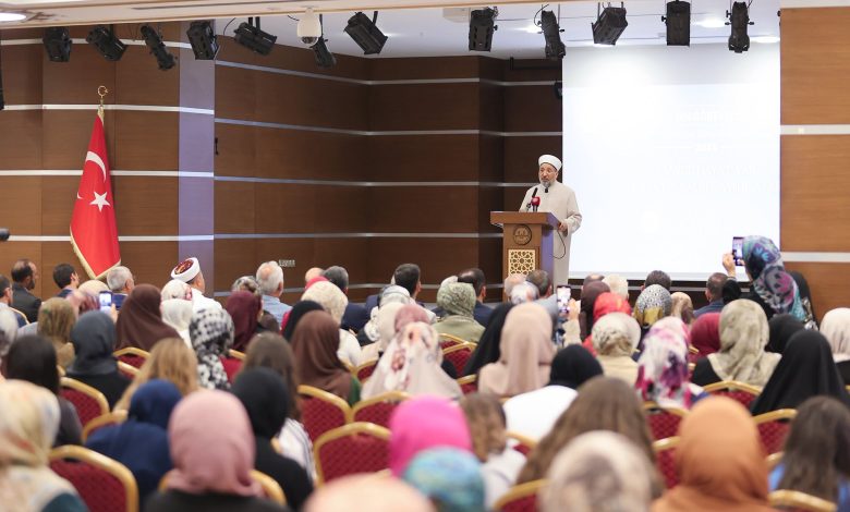 Türkiye Diyanet İşleri Başkanı Arpaguş KKTC'de din görevlileriyle buluştu