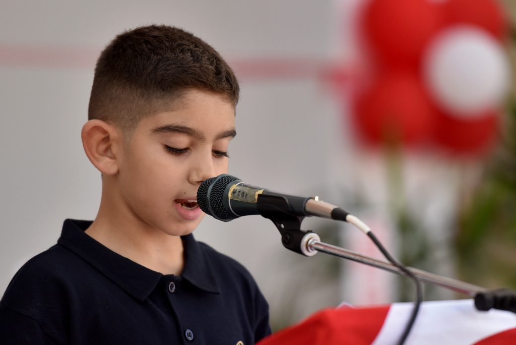 Yeniden inşa edilen Yeşilyurt İlkokulu törenle açıldı