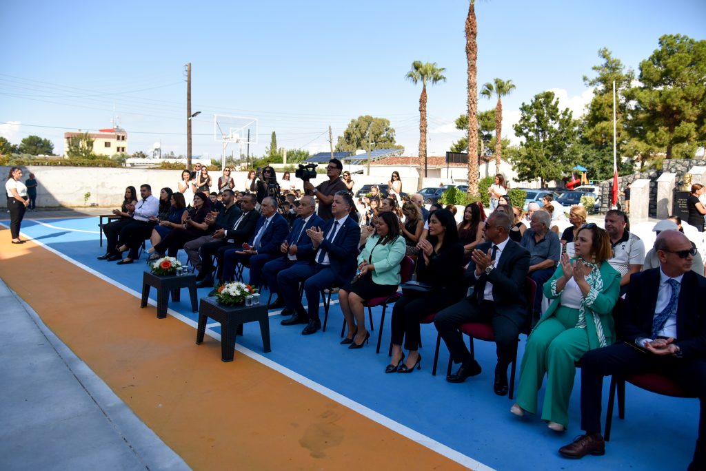 Yeniden inşa edilen Yeşilyurt İlkokulu törenle açıldı