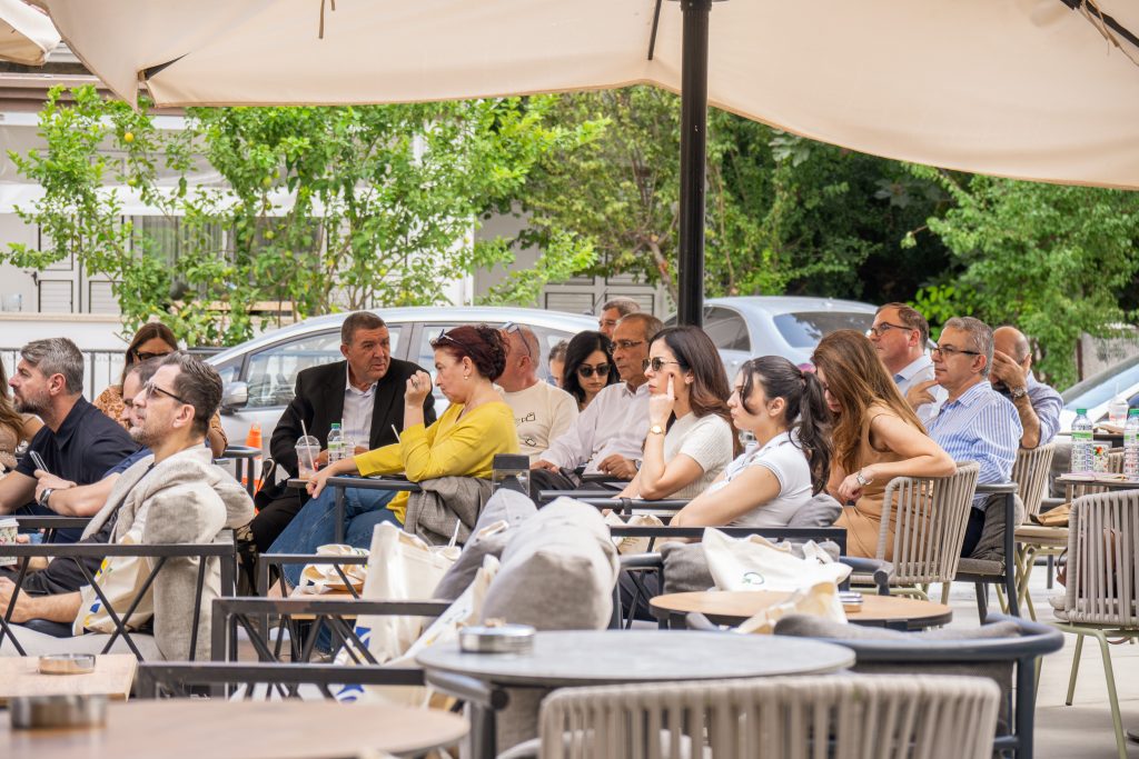 Yeşil Hat üzerinden ticaret fırsatları ve işletmelere sağlanan destekler ele alındı