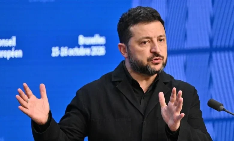 Zelenskiy, toprak meselesinin savaşan ülkelerin liderleri arasında görüşülmesi gerektiğini belirtti